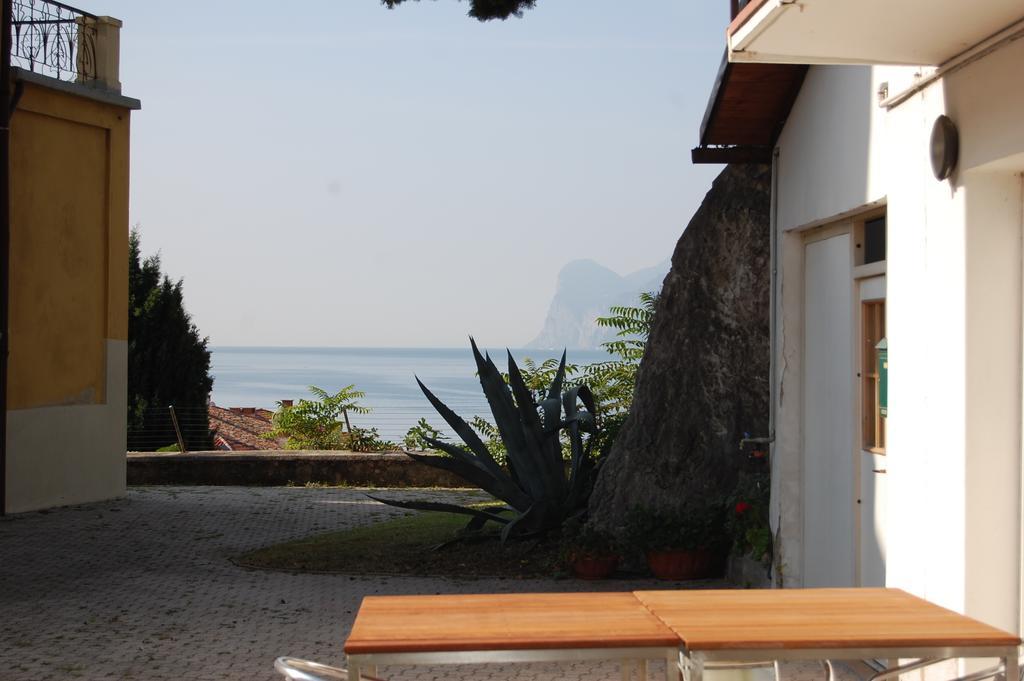 Apartments Suster Torbole Sul Garda Екстер'єр фото